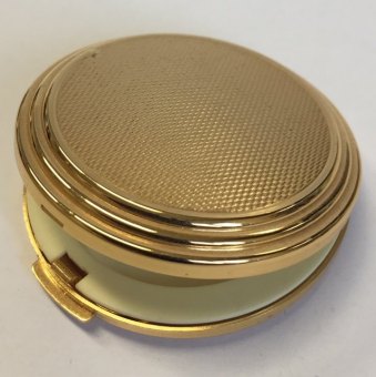 Tablettendose echt vergoldet, ca. 4,5 cm rund 